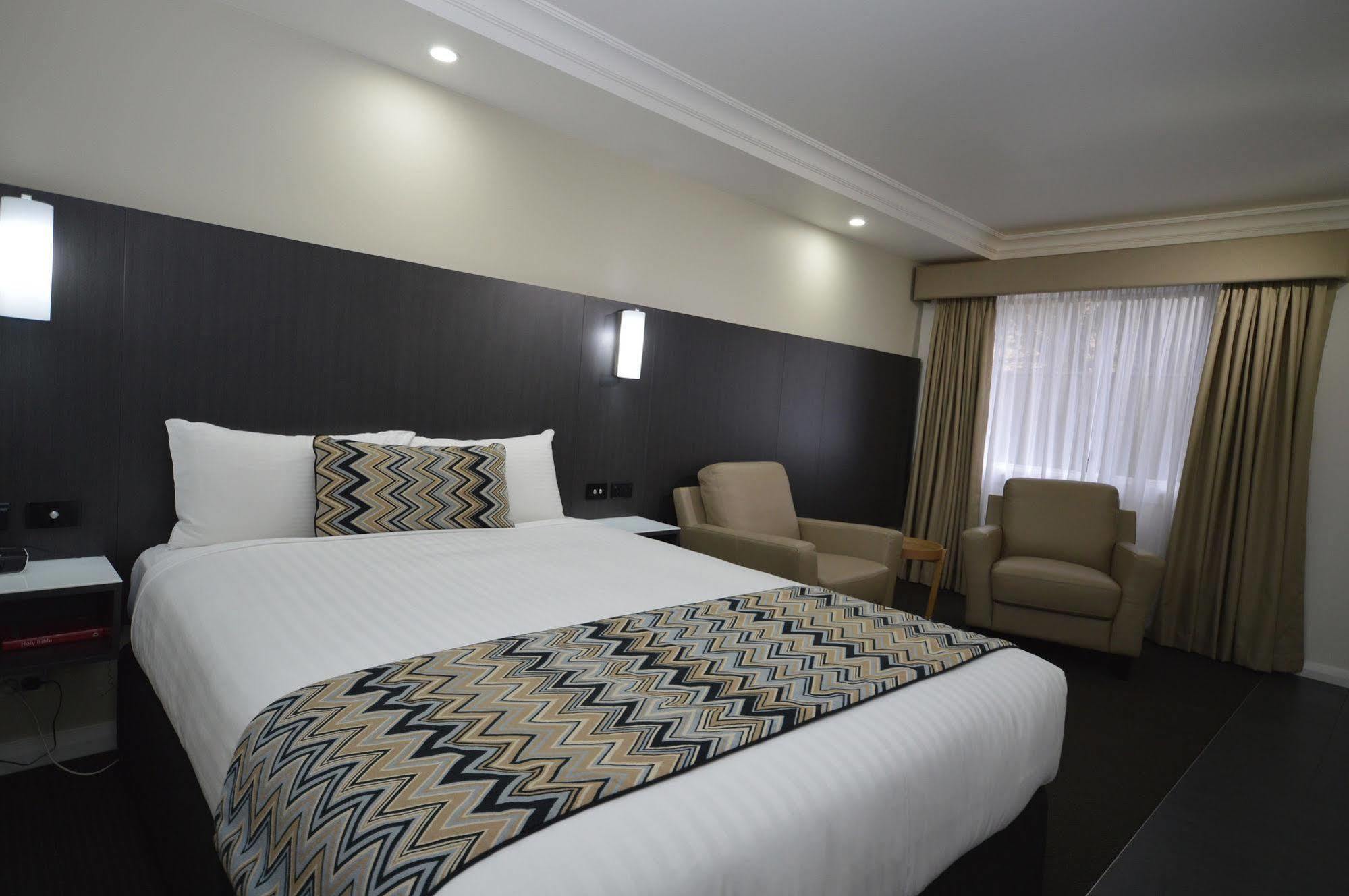 Bluegum Dubbo (Adults Only) Motel Екстериор снимка