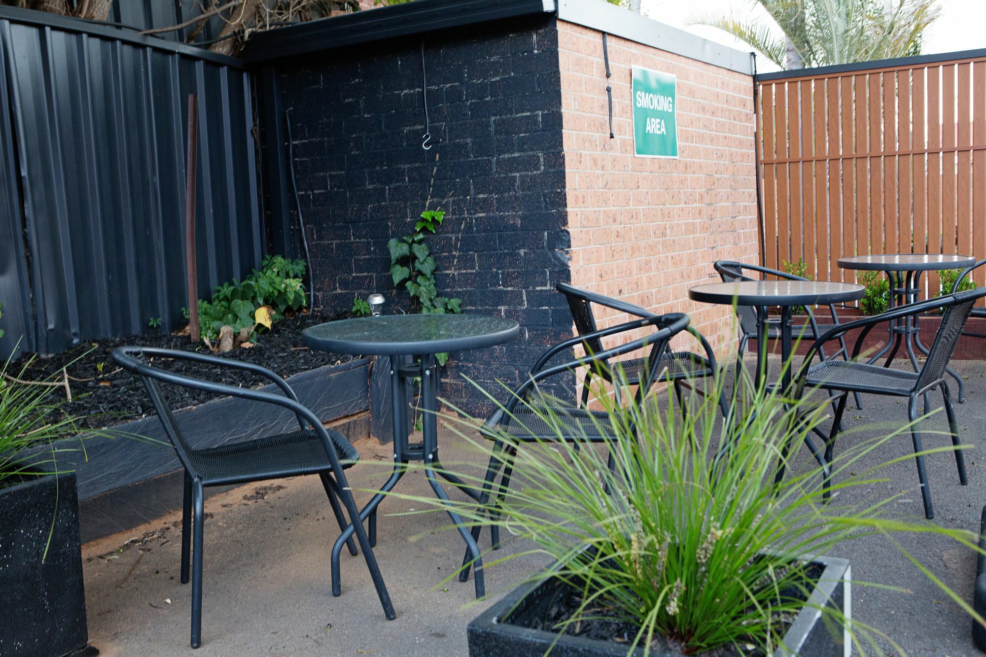 Bluegum Dubbo (Adults Only) Motel Екстериор снимка